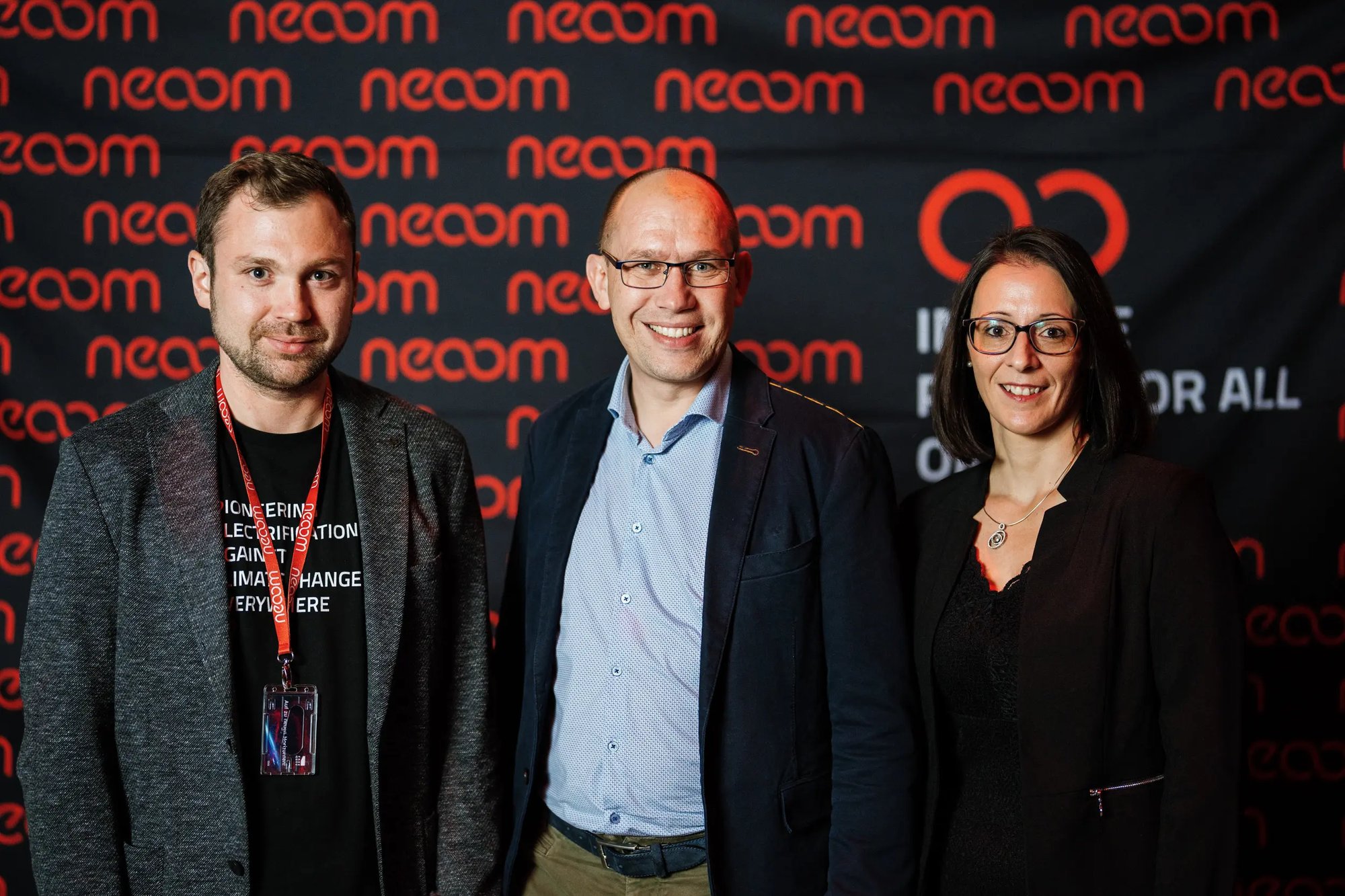 84_NeoomLiveX_KK_web_DSC1406